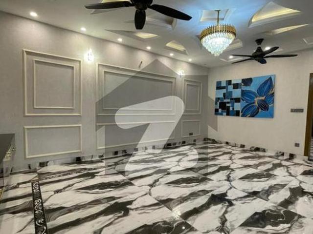 10 Marla Brand New Home For Sale Facing Park 60 ft road LDA Avenue Block J