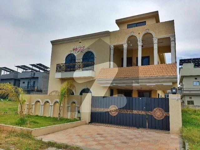 10 Marla Brand New Investor Rate House at very prime location