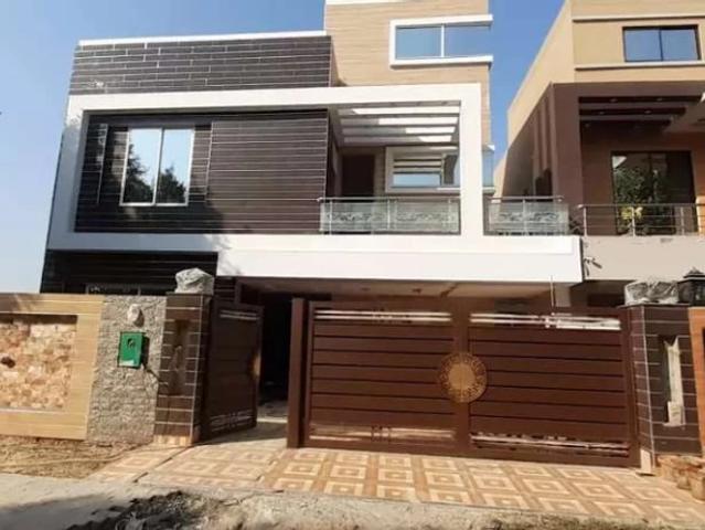 10 Marla brand new Latest Design banglow for Rent in bahria town lhr Lahore NFC 2 ID 29947