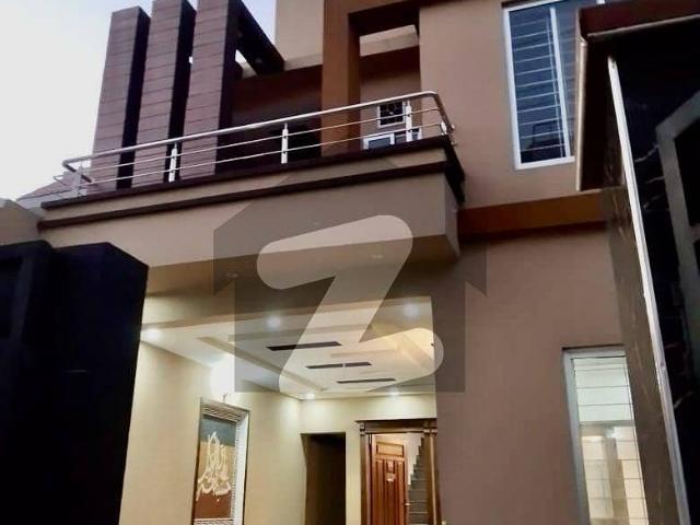 10 Marla Brand New Luxury Modern With Direct Owner Meeting For Sale In Nasheman E Iqbal Ph 2