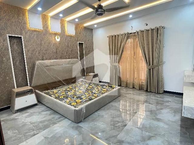 10 Marla Brand New Luxury Complete House in Overseas A Block, Bahria Town Lahore