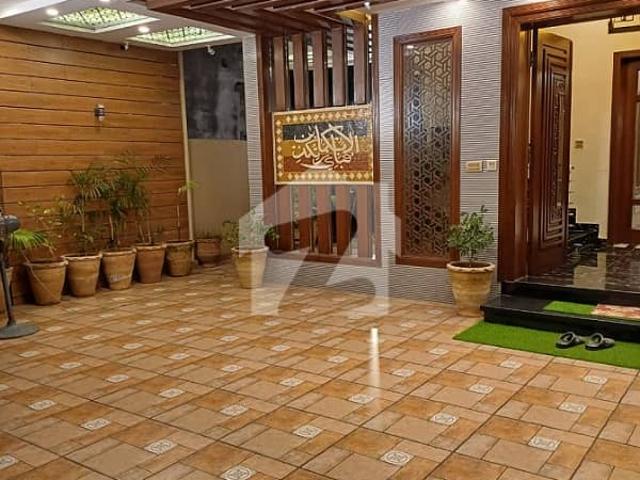 10 marla brand new luxury full house for rent in jasmine block bahria town lahore