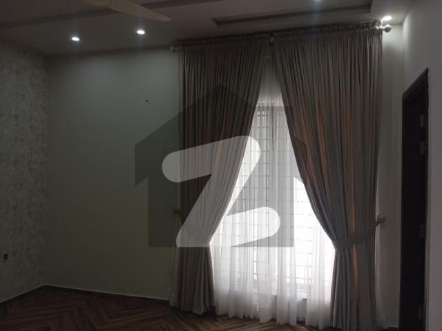 10 marla brand new luxury house available for sale wapda city block m