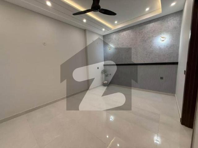 10 Marla Brand New Luxury House Available For Rent In Bahria Town Lahore Bahria Town Sector C