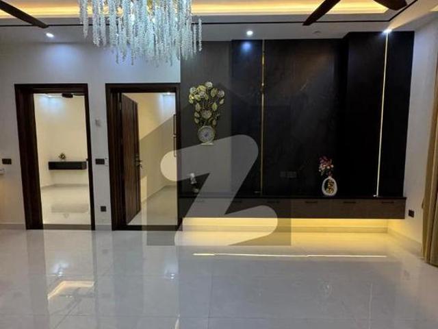 10 Marla Brand New Luxury House Available For Rent In Bahria Town Lahore Bahria Town Sector C