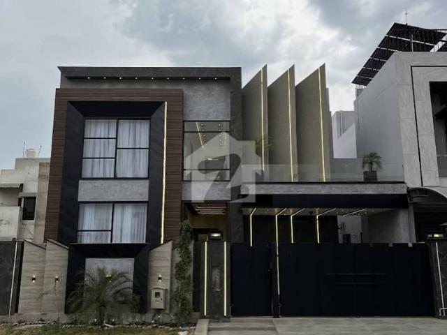 10 Marla Brand New Luxury House For Sale In Iqbal Block Bahria Town Lahore