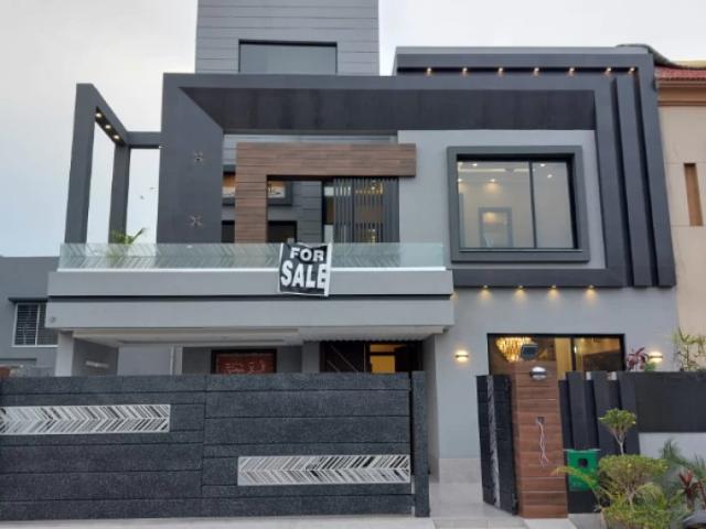 10 marla brand new luxury house for sale lahore bahria town id 77638