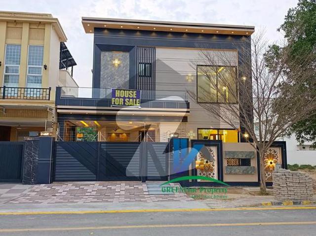 10 Marla Brand New Modern House DHA 11 Rahbar Phase 1