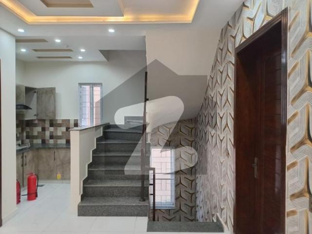 10 Marla Brand New Modern House Wapda Town Phase 2