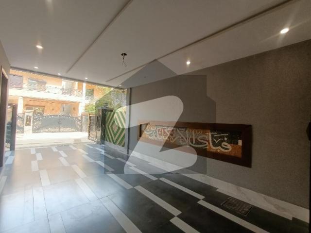 10 Marla Brand New Pair House For Sale In Johar Town At Best Location Sui Gas Available Johar Town