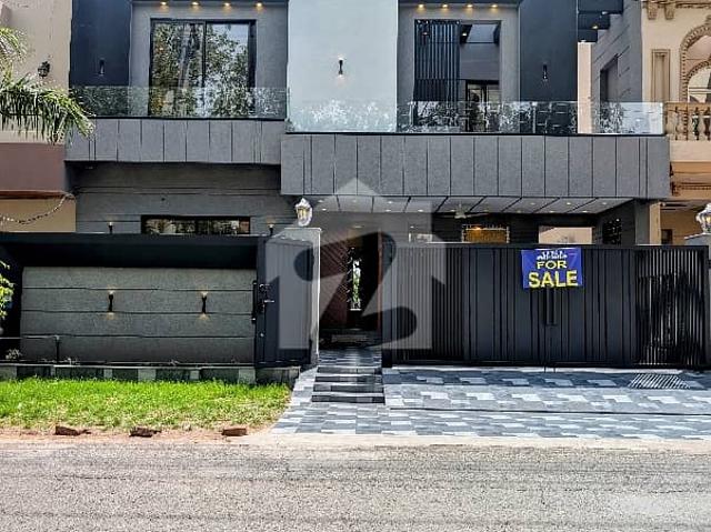 10 Marla Brand New Ultra Modern Design House For Sale In Wapda Town