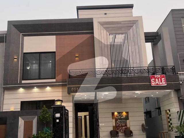 10 Marla Brand New Ultra Modern Design House For Sale In Nishter Block