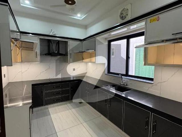 10 marla brand new ultra modern, luxury house for sale wapda city