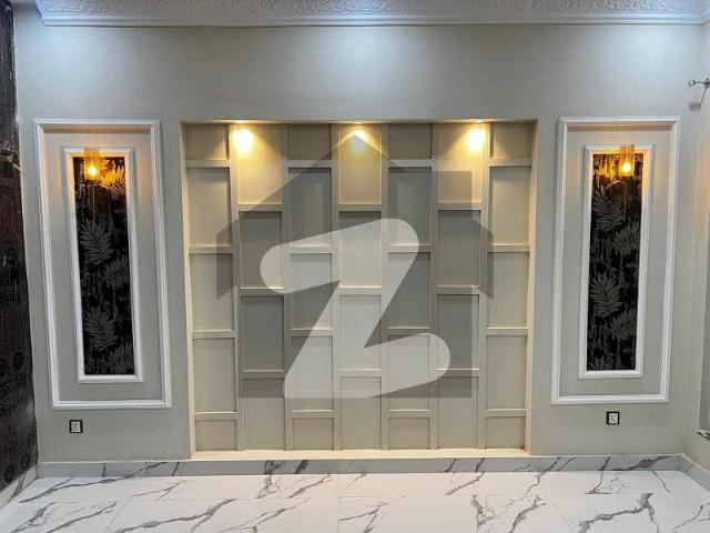 10 Marla Brand New Upper Portion For Rent Bahria Town Lahore