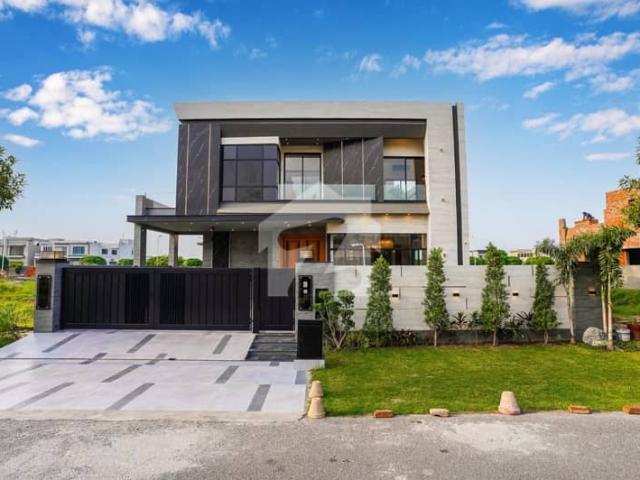 10 Marla Bungalow For Sale In DHA Phase 6 Lahore House Prime Location