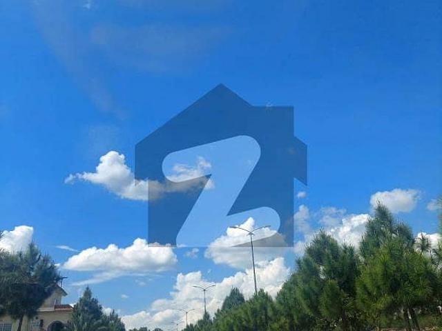 10 Marla Category Plot At One Of The Most Premium Locations In Top City 1 Islamabad, For Sale