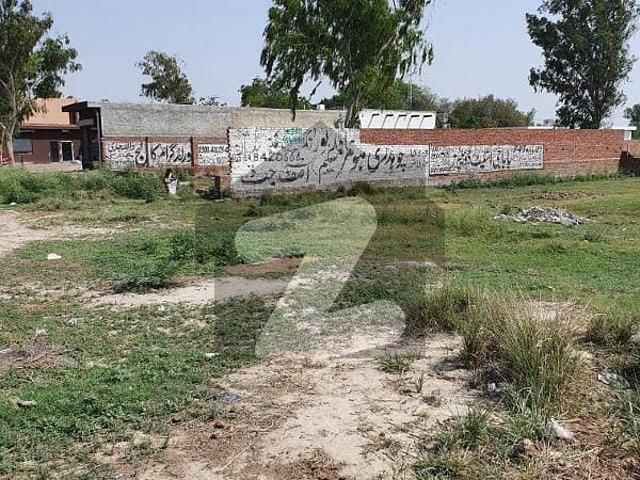 10 Marla Commercial Plot For Sale On Main Barki Road