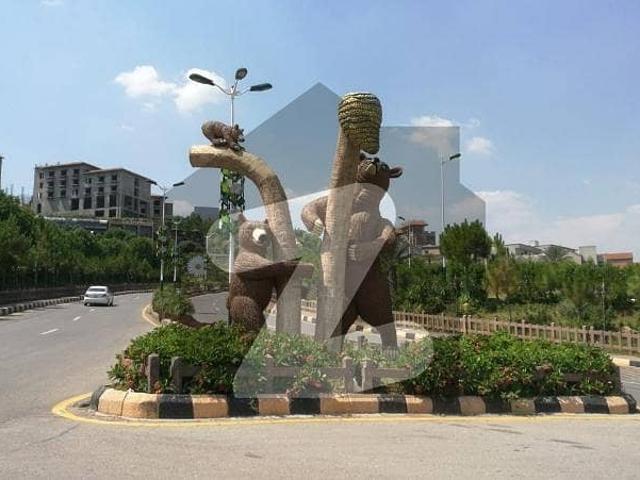 10 Marla Commercial Plot In Central Bahria Spring North For sale