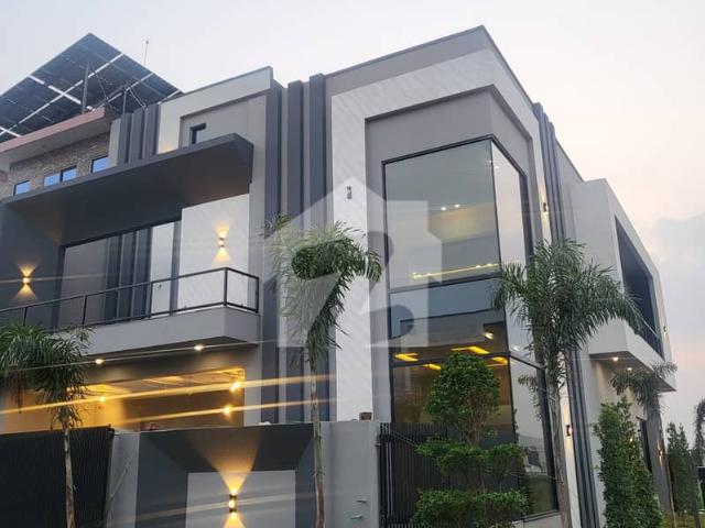 10 Marla Corner Double Height House for Sale D Block Multi Gardens B 17 Islamabad