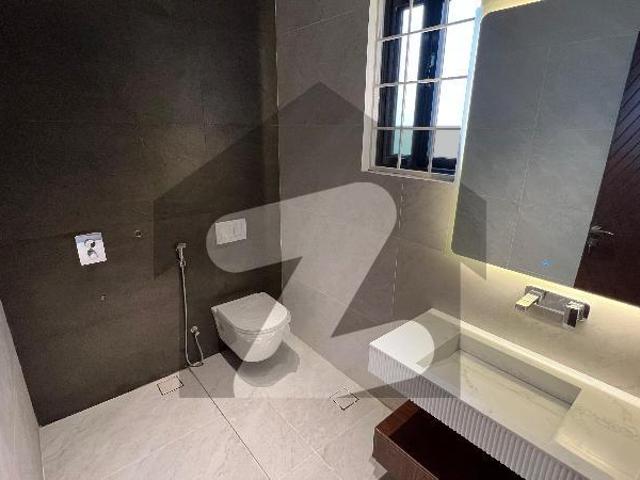 10 Marla Corner Designer Villa For Sale Top City 1