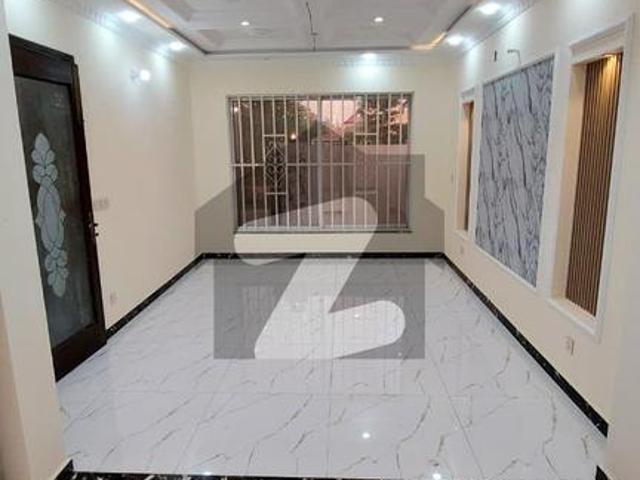 10 Marla Corner + Facing Park House Available for Sale in Jasmine Block Park View City Jasmine Block