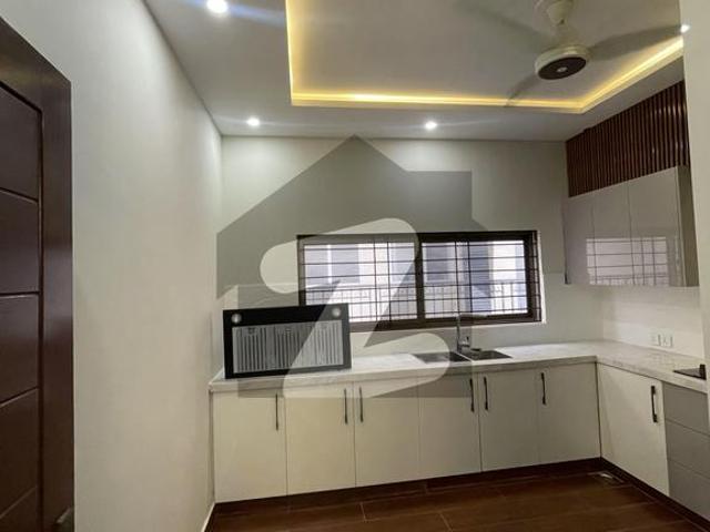 10 Marla corner house available for sale in sector C1 Bahria Enclave Sector C1