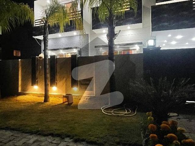 10 marla corner house designer on installments