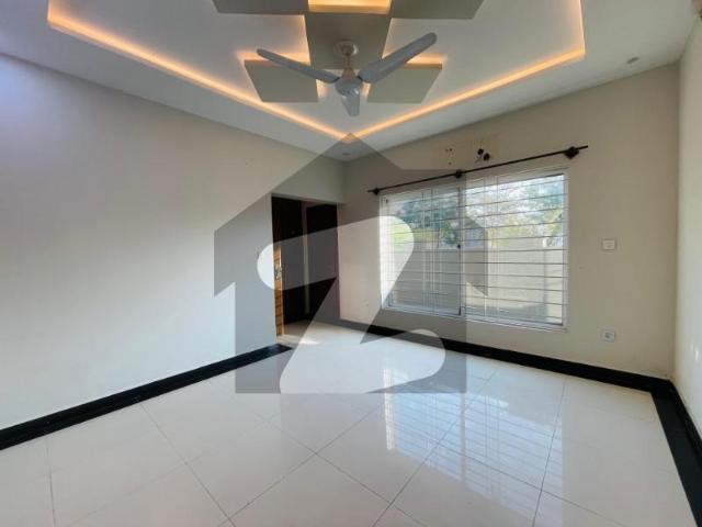 10 Marla Corner House For Rent Bahria Greens Overseas Enclave Sector 7