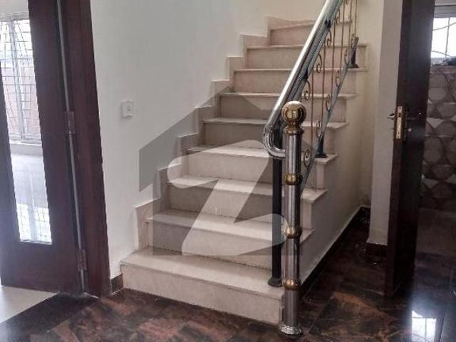 10 marla corner house for rent divine gardens