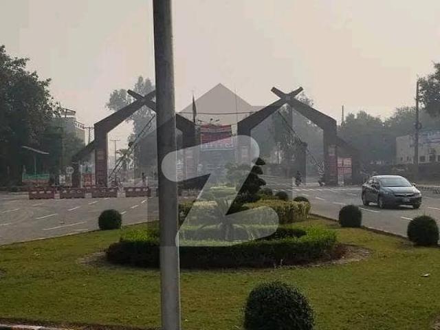 10 marla corner plot with 45x50 size chinar bagh