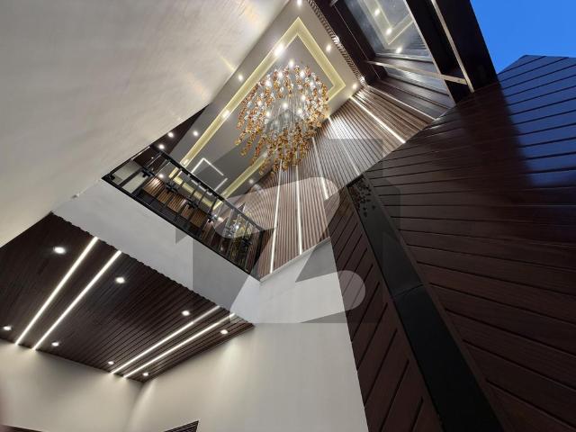 10 Marla Classical Design House For Sale In A Block Central Park Housing Scheme Lahore Ferozpur Road. Facing Park Near To Market Central Park Housing Scheme