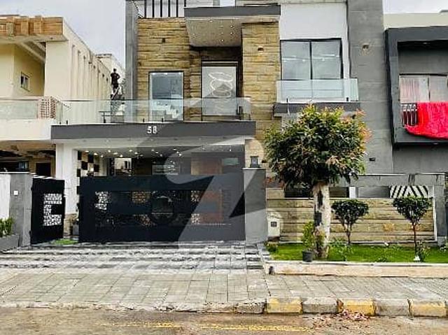 10 Marla Designer House For Sale
