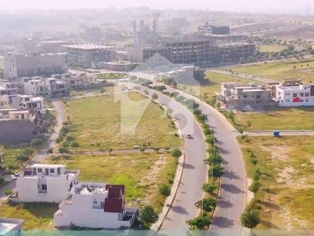 10 Marla Develop Possession Plot For Sale Gulberg Residencia Block J, at main circular avenue