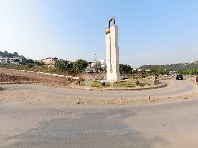 10 Marla DHA Phase 4 Plots On Easy Installments DIRECT TRANSFER The Ideal Investment Opportunity!