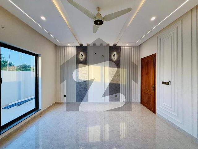 10 Marla Double Height Modern House For Sale 1 Kanal Corner Double Height Double Unit Modern House For Sale Multi Gardens B 17 Prime Corner Location | Double Unit | Double Height Lobby | Modern Luxury Design MPCHS Multi Gardens