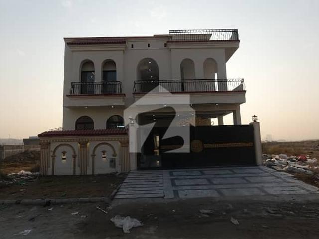 10 Marla Double Storey House For Sale In A Block, Gulberg Greens Islamabad