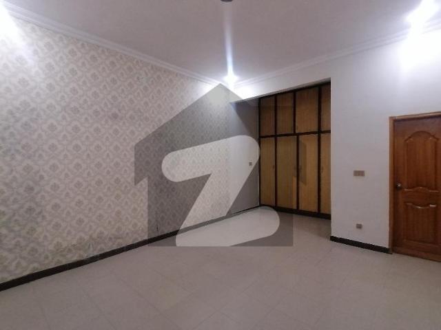 10 Marla Double Storey House Is Available For Sale In Ali Hajveri Town Multan