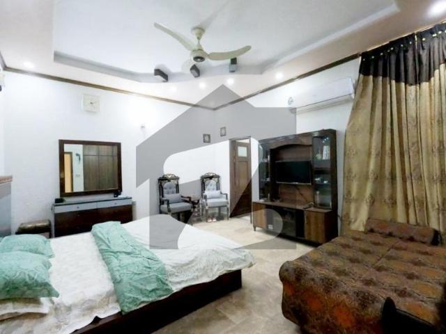 10 Marla Double Storey Slightly Used House Double Unit House Available For Sale In NASHEMAN 1 Lahore Nasheman e Iqbal Phase 1