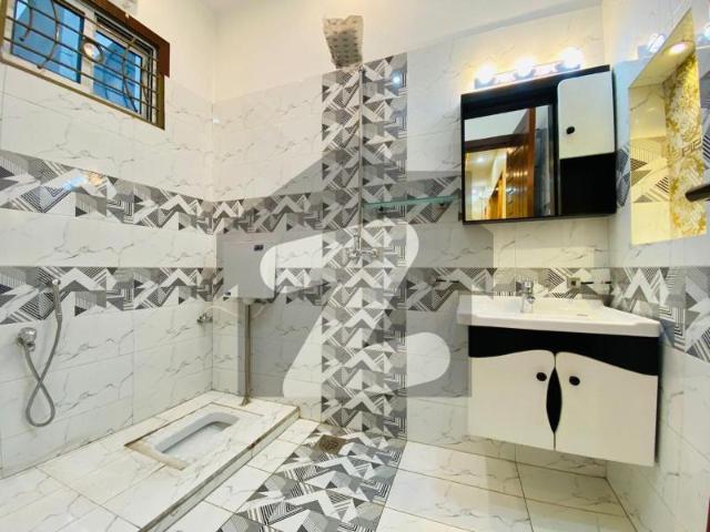 10 marla double story house available for sale, in citi housing gujranwala on prime location. Citi Housing Society