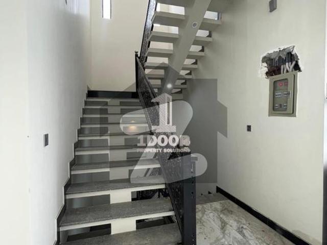 10 Marla Double story House Shadman City