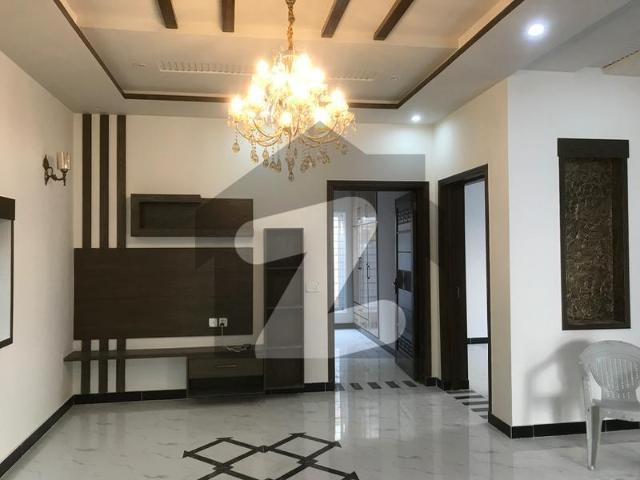 10 Marla Double Unit Good Condition House For Rent Wapda Town Phase 1