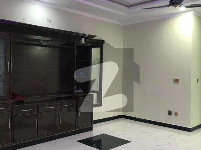 10 Marla Double Unit House Available For Rent Bahria Town Phase 8