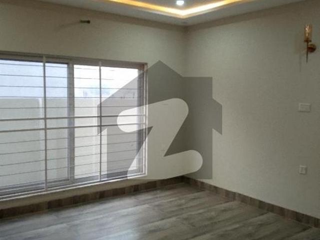 10 Marla Double Unit House For Rent IEP Engineers Town Sector A