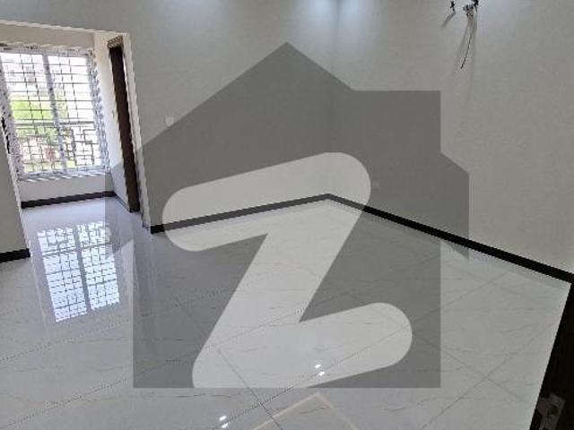 10 Marla Dream House Sector C2 Margalla Facing In Prime Location Excellent Finishing Bahria Enclave Sector C2