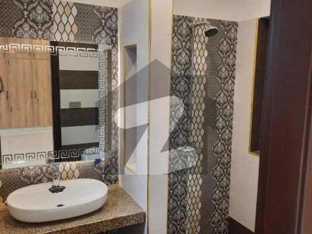 10 Marla Elegant Modern House Available For Sale In Bahria Town Lahore. Bahria Town Sector B