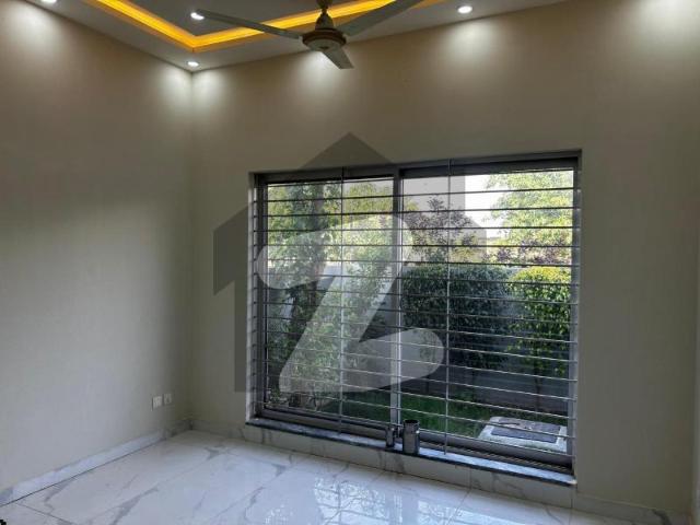 10 marla elegant and fully maintained bungalow is available in the best block of dha lahore. DHA Phase 6