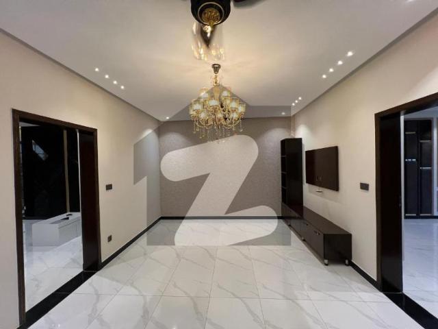 10 Marla Elegant House For Sale In Central Park Housing Scheme Lahore Central Park Block A