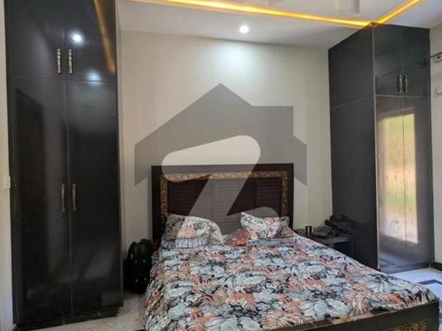 10 Marla Elegant House For Sale With 6 Bedrooms Bahria Town Phase 8 Block E