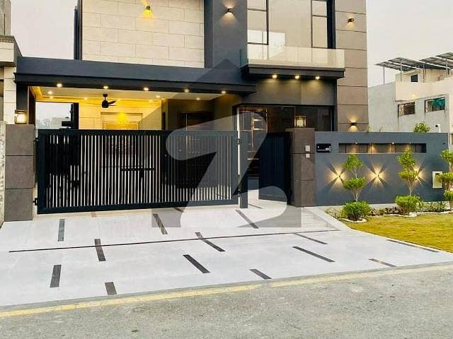 10 Marla Elegant 4 Bedroom House For Rent In DHA Phase 5, Lahore
