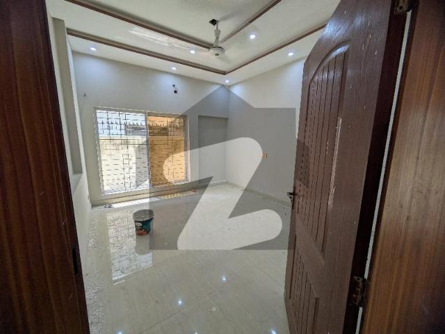 10 Marla Facing Park House For Rent Central Park Block A